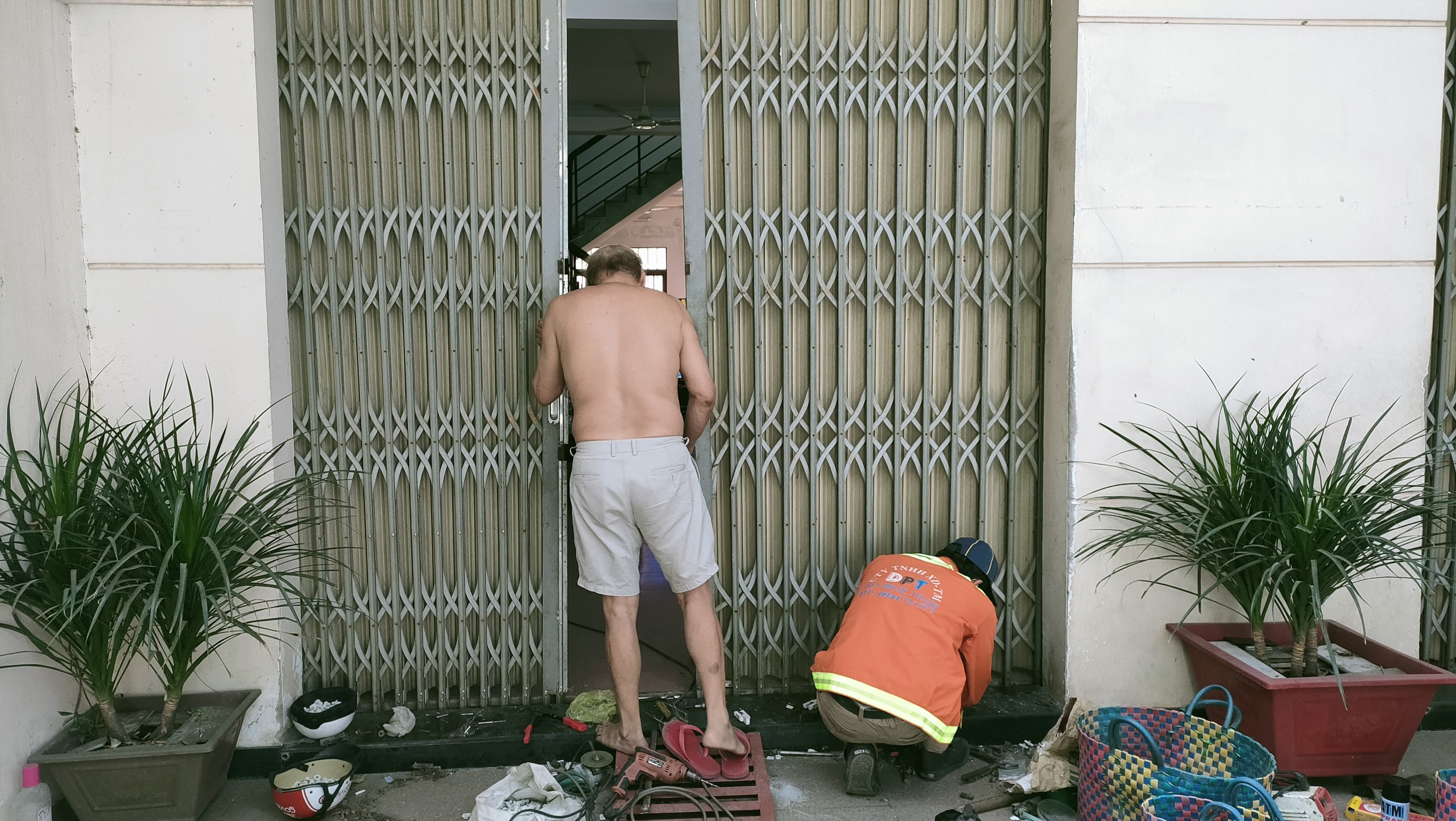 sửa cửa kéo